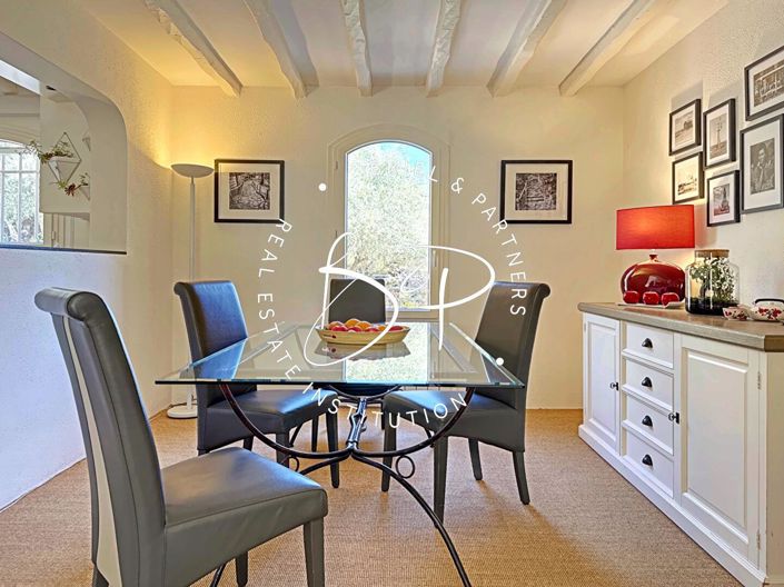 Image No.11-4 Bed House for sale