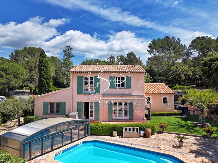 Image No.10-3 Bed House for sale