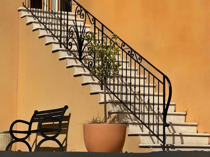 Image No.3-4 Bed House for sale