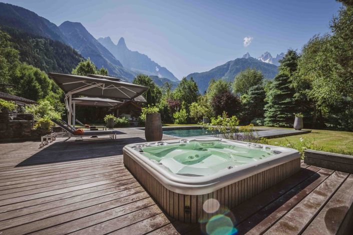 Image No.16-5 Bed Property for sale