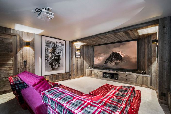 Image No.4-5 Bed Property for sale