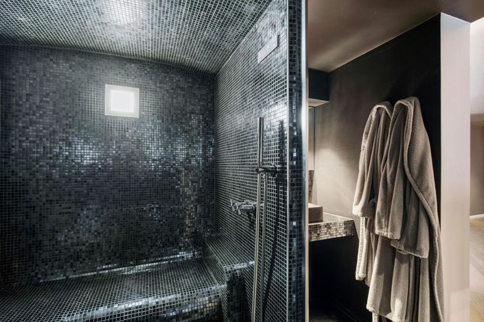 Image No.7-5 Bed Property for sale