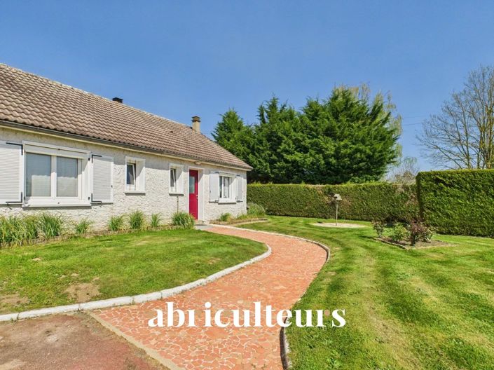 Image No.1-3 Bed House for sale