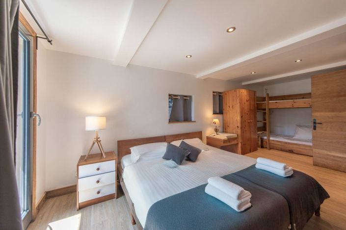 Image No.11-9 Bed House for sale