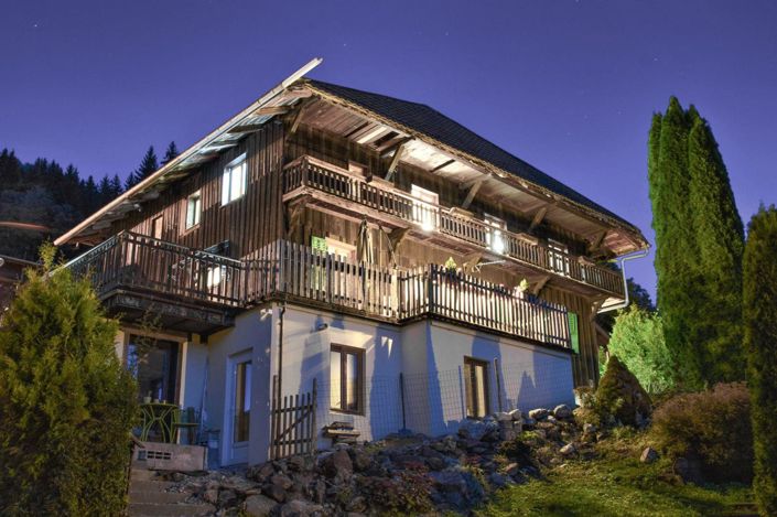 Image No.18-9 Bed House for sale