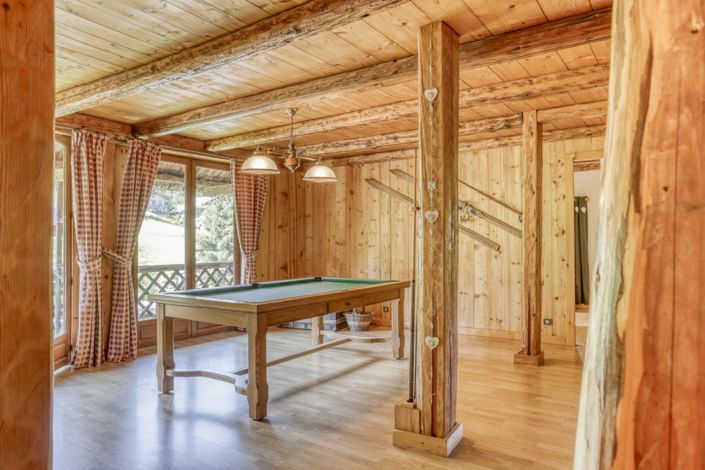 Image No.12-6 Bed House for sale