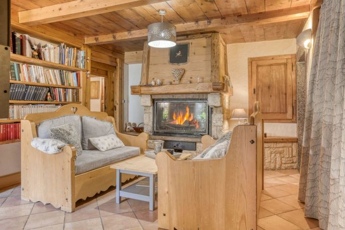 Image No.6-6 Bed House for sale