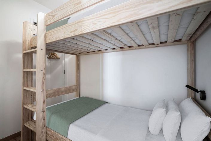 Image No.12-2 Bed Apartment for sale