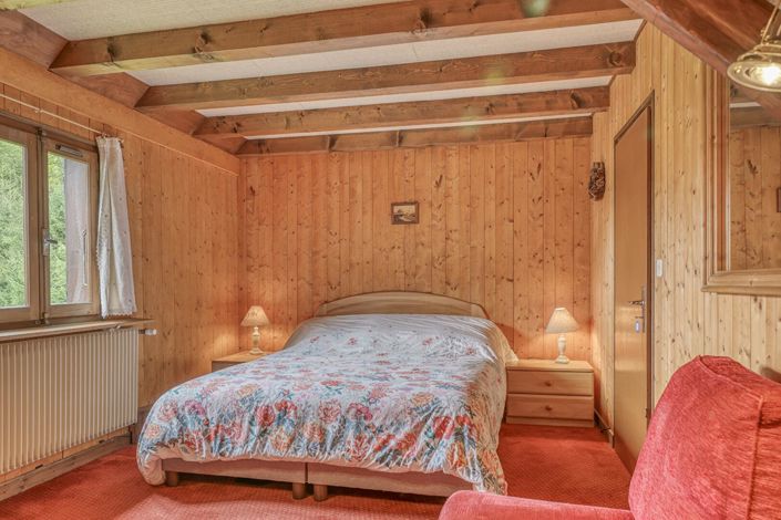 Image No.10-6 Bed House for sale