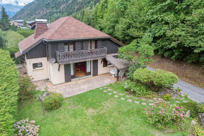 Image No.2-6 Bed House for sale