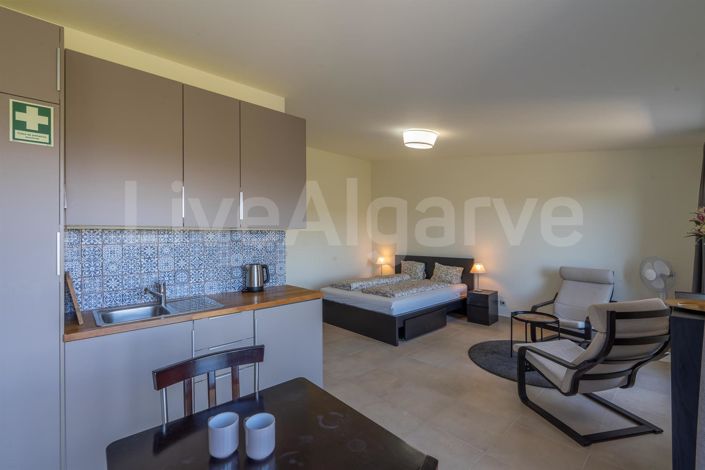 Image No.44-5 Bed House for sale