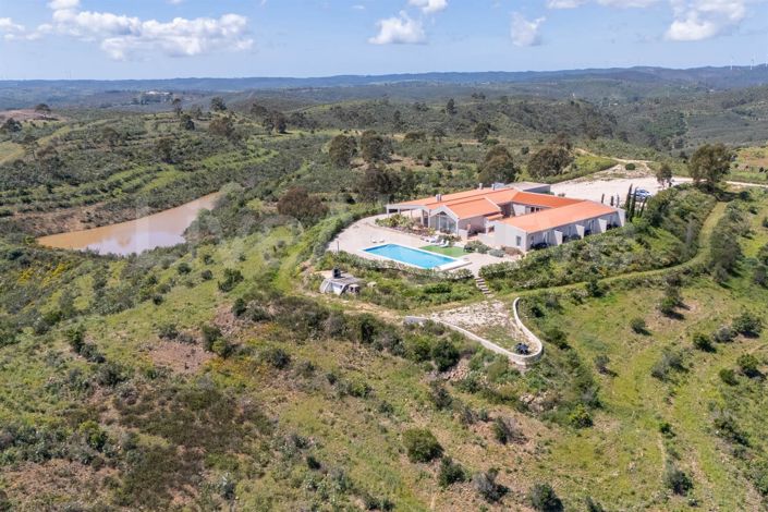 Image No.54-5 Bed House for sale