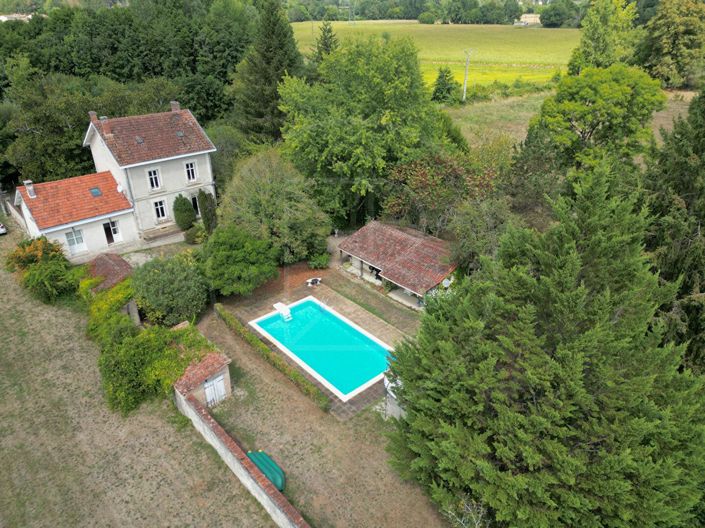 Image No.1-3 Bed House for sale