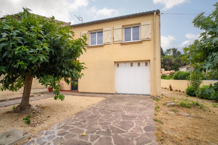 Image No.1-4 Bed House for sale