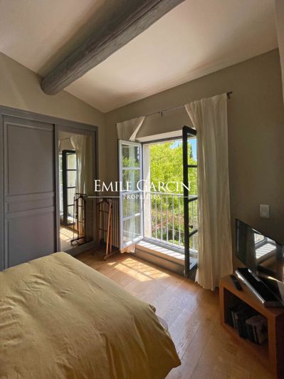 Image No.6-5 Bed House for sale