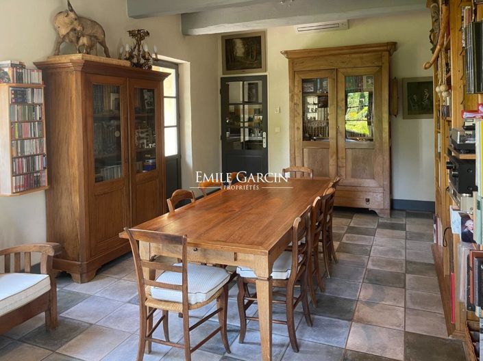 Image No.7-5 Bed House for sale