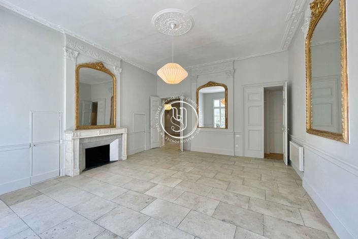 Image No.9-3 Bed Apartment for sale