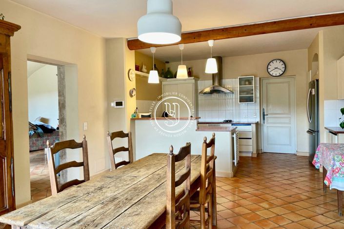 Image No.10-5 Bed House for sale