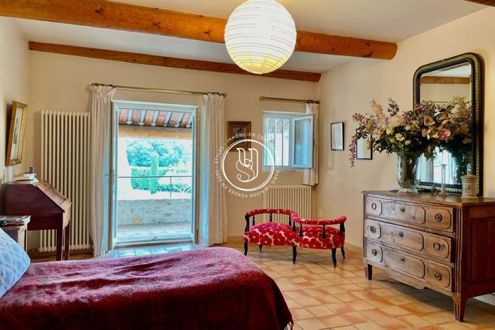 Image No.15-5 Bed House for sale