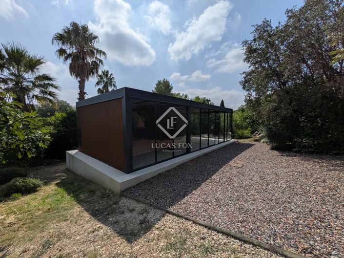 Image No.15-3 Bed House for sale