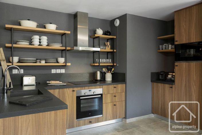 Image No.9-3 Bed Apartment for sale