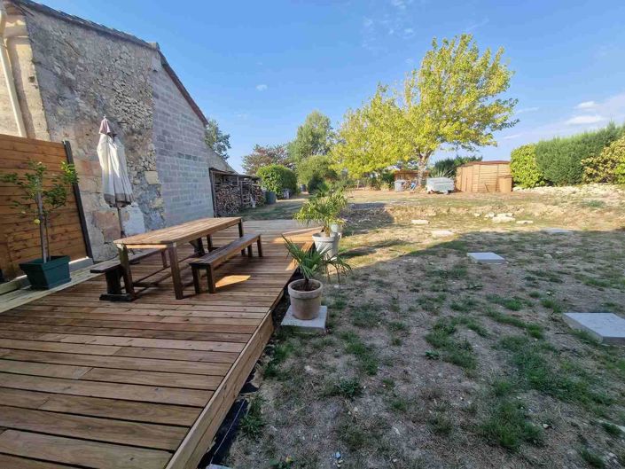 Image No.5-2 Bed House for sale