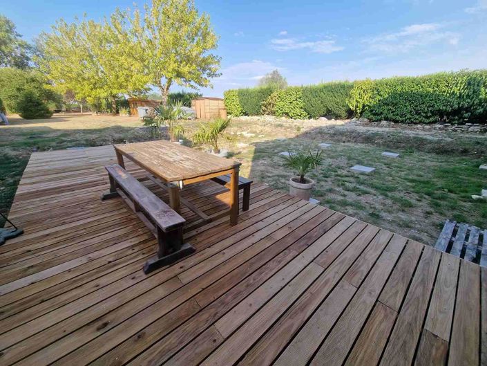 Image No.8-2 Bed House for sale