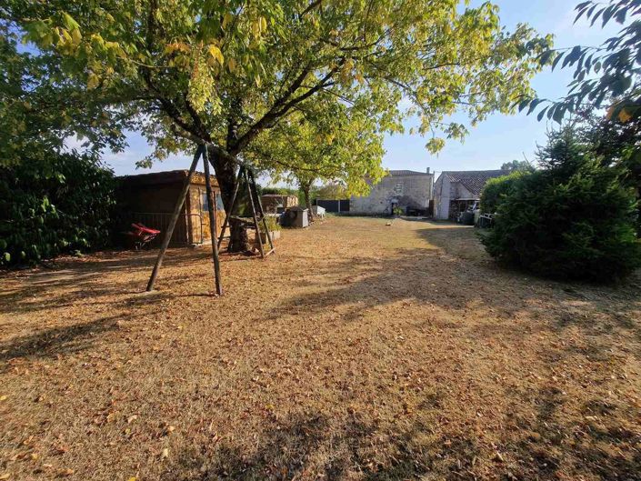 Image No.9-2 Bed House for sale