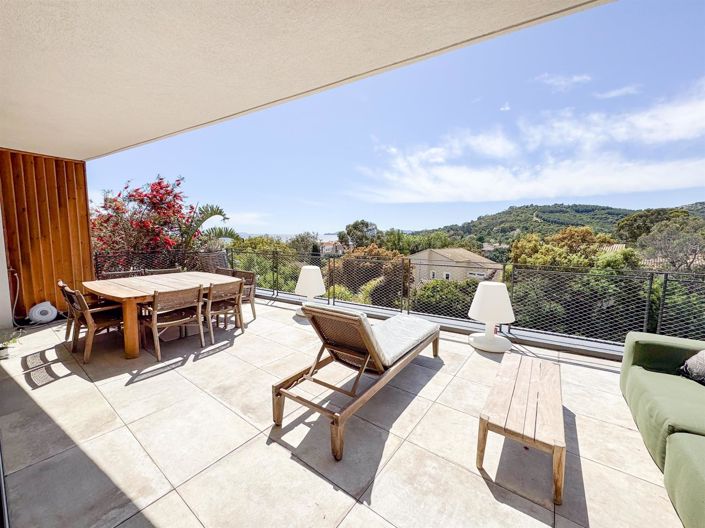 Image No.5-4 Bed House for sale