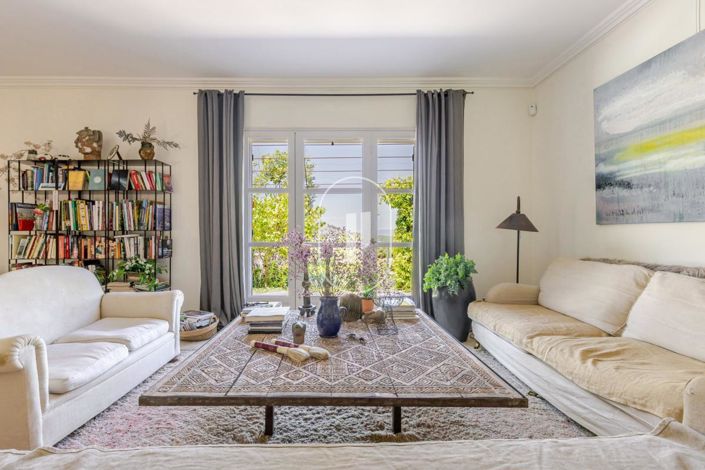 Image No.5-4 Bed House for sale