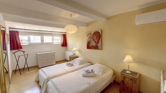 Image No.11-2 Bed Apartment for sale