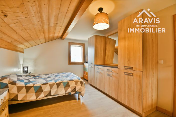 Image No.7-3 Bed House for sale