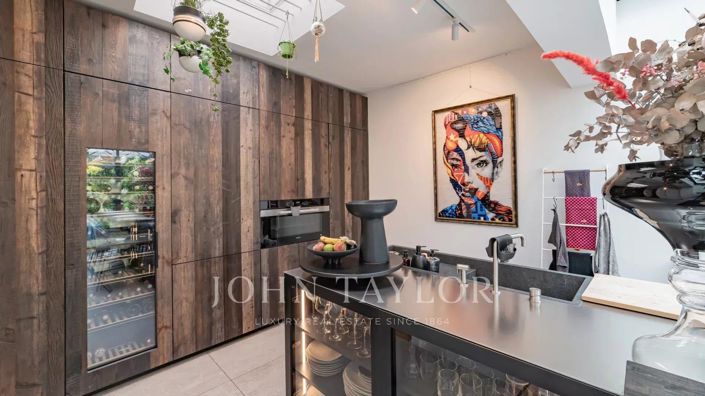 Image No.12-3 Bed House for sale