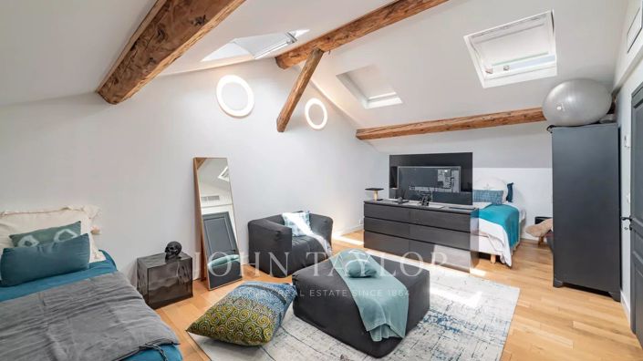 Image No.17-3 Bed House for sale