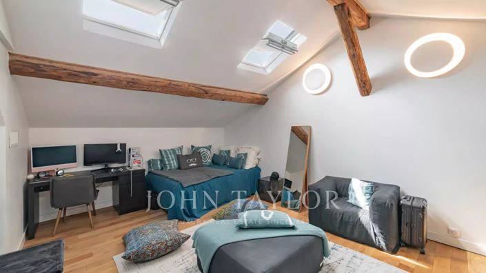 Image No.18-3 Bed House for sale