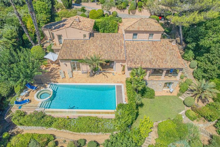 Image No.15-6 Bed House for sale