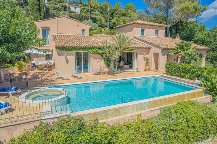 Image No.2-6 Bed House for sale