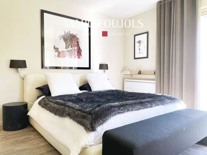 Image No.16-4 Bed House for sale