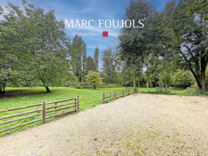 Image No.2-4 Bed House for sale