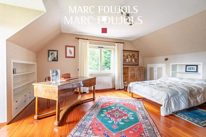 Image No.10-4 Bed House for sale