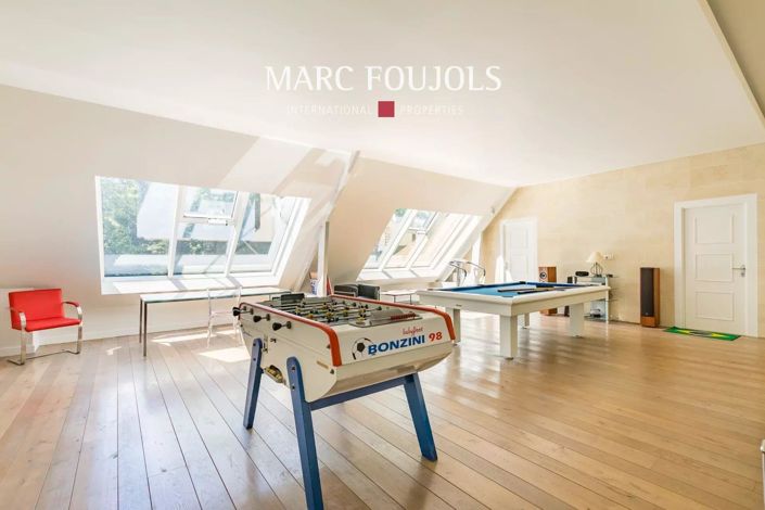 Image No.16-6 Bed House for sale