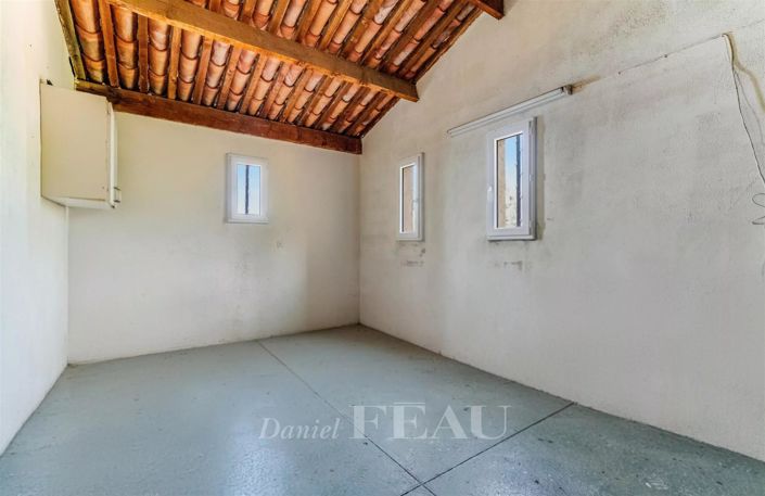 Image No.13-3 Bed House for sale