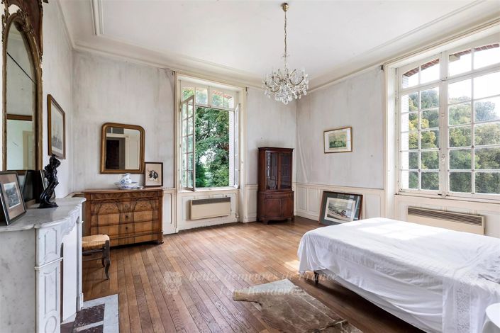 Image No.5-23 Bed House for sale