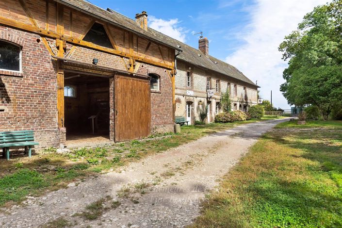 Image No.7-23 Bed House for sale