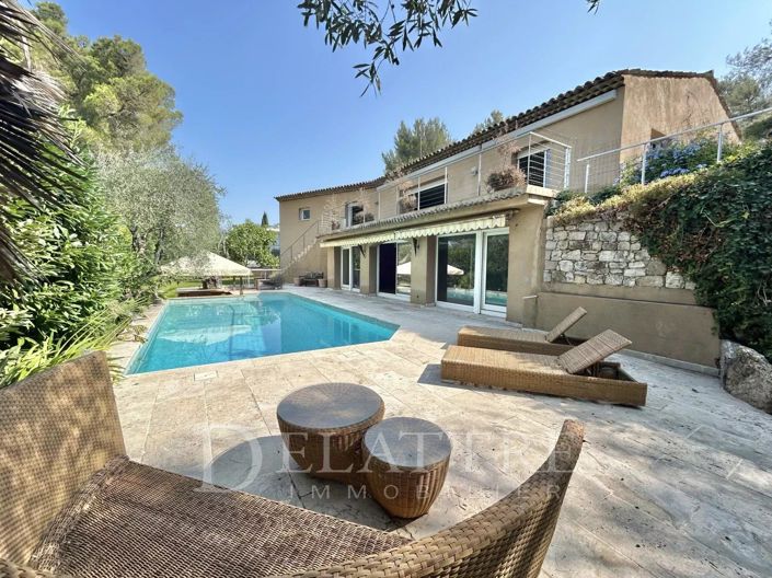 Image No.1-5 Bed House for sale
