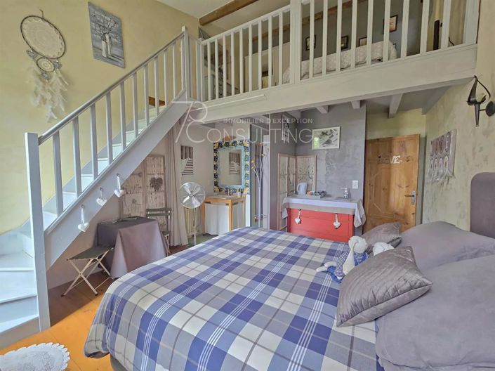 Image No.8-House for sale