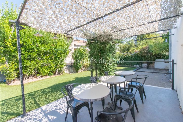 Image No.20-6 Bed House for sale