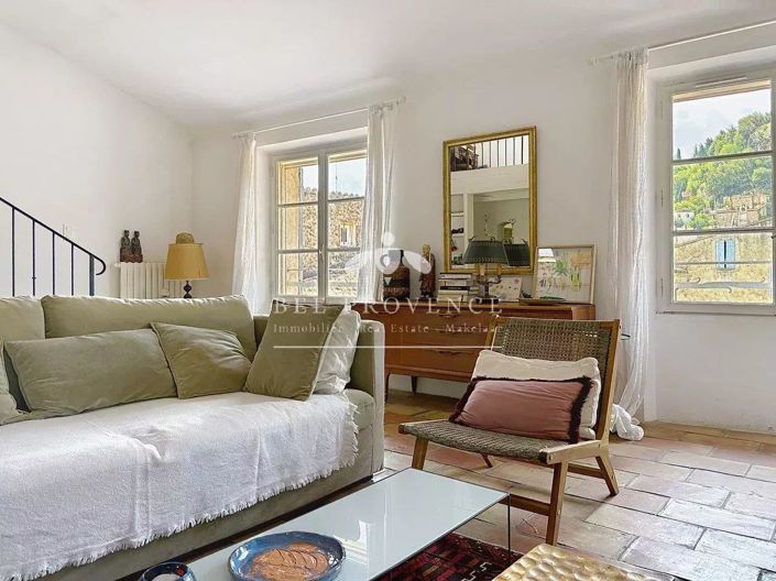 Image No.10-4 Bed House for sale