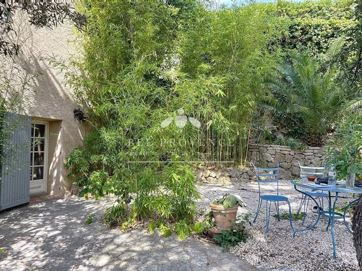 Image No.13-4 Bed House for sale