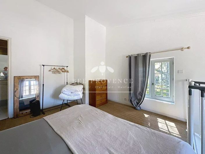 Image No.9-4 Bed House for sale